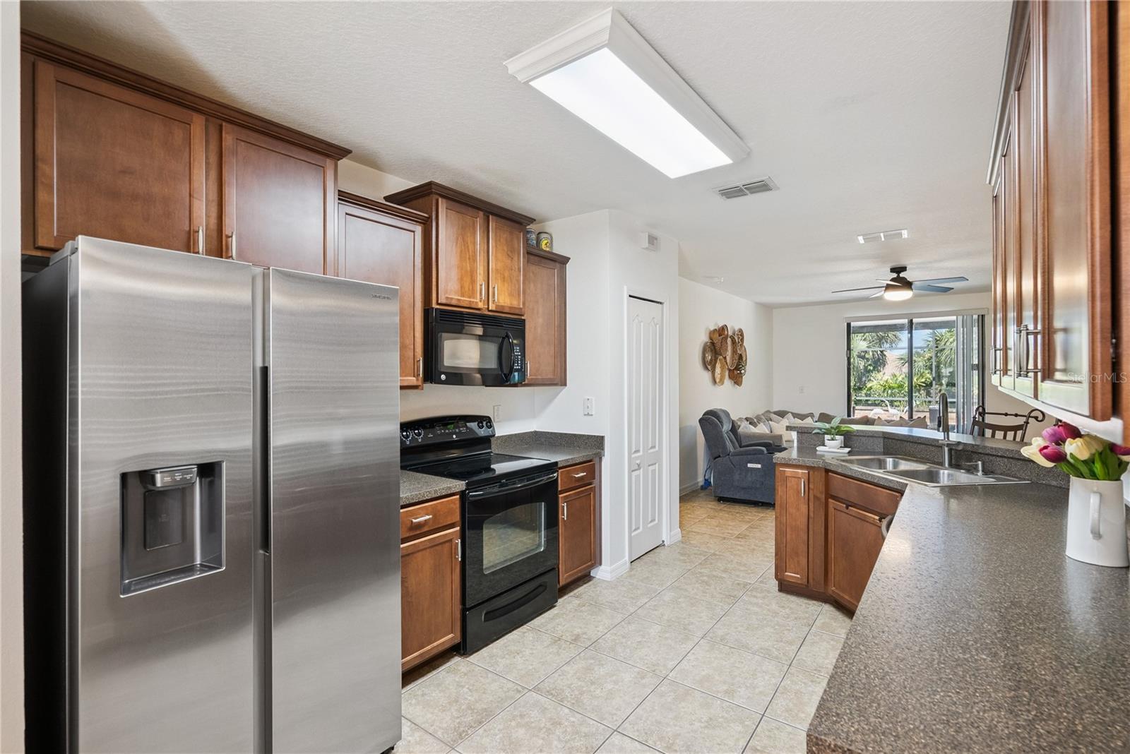 TUSCA PLACE SOUTH - Residential