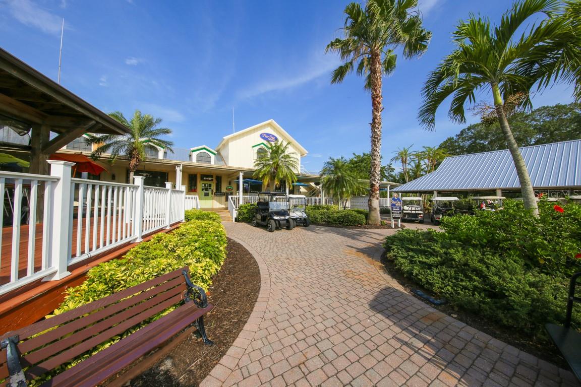 BURNT STORE MARINA - SECTION 22 - Residential