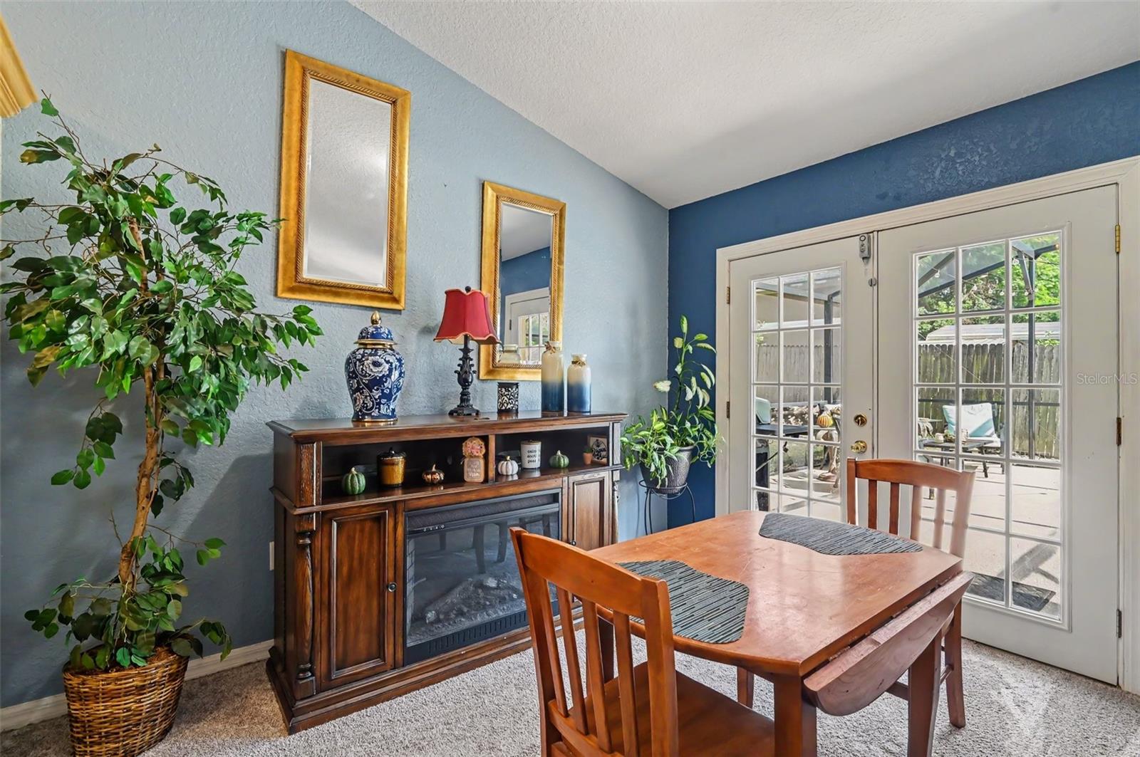 PLANTATION ESTATES UNIT 18 - Residential