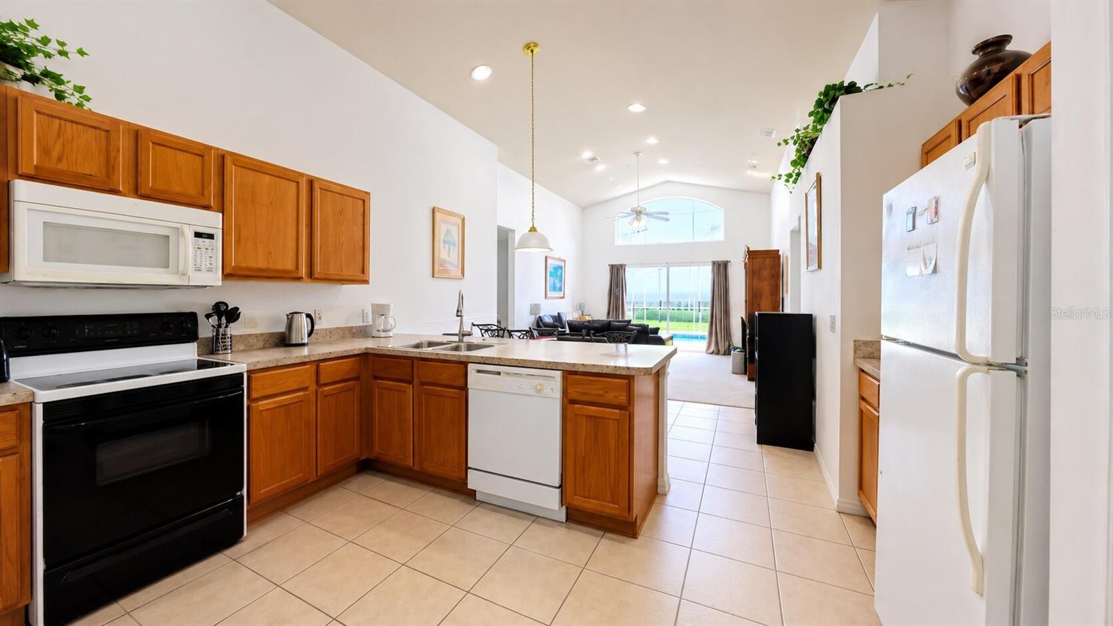 SOUTHERN DUNES ESTATES - Residential