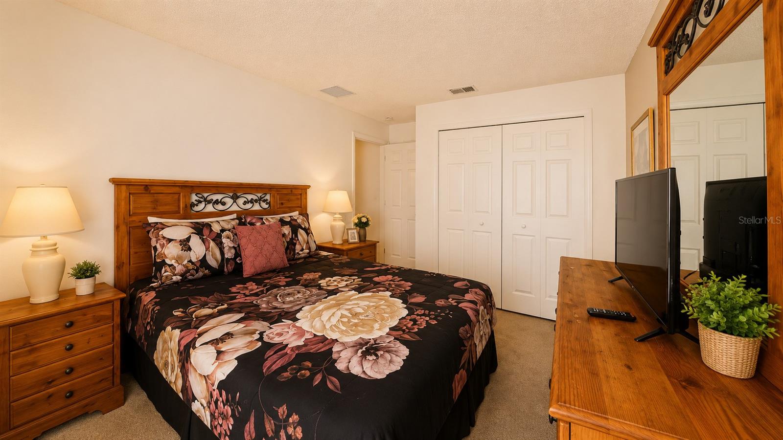 SOUTHERN DUNES ESTATES - Residential