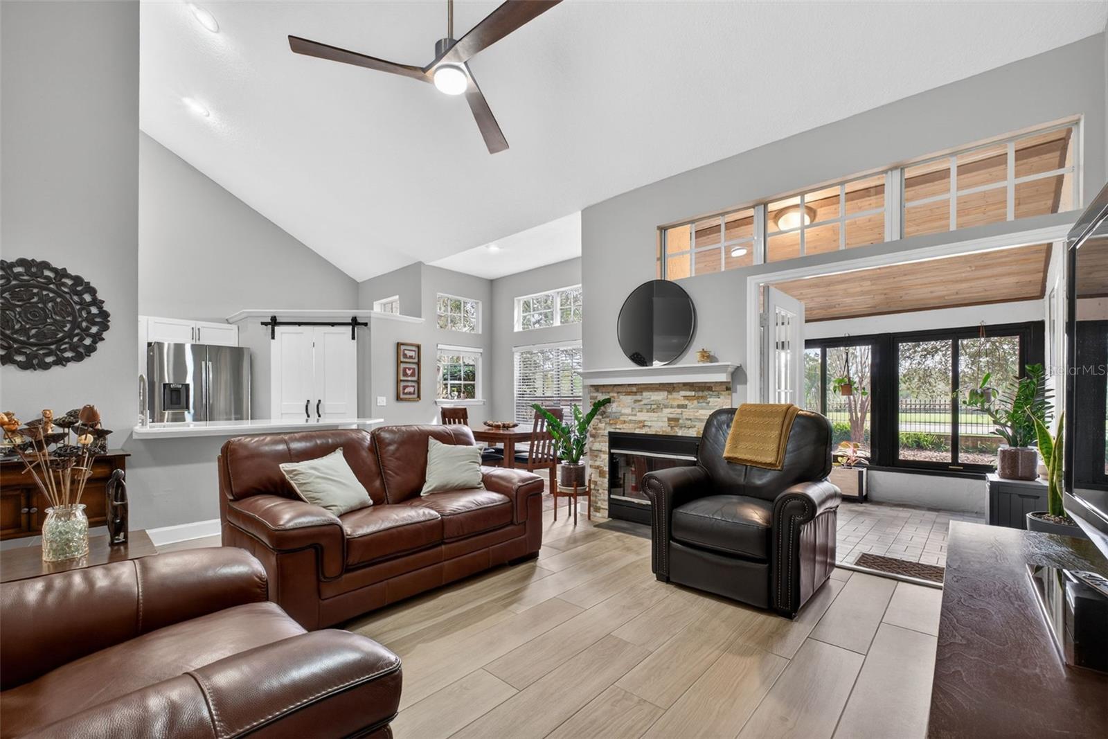BARCLAY PLACE A CONDO - Residential