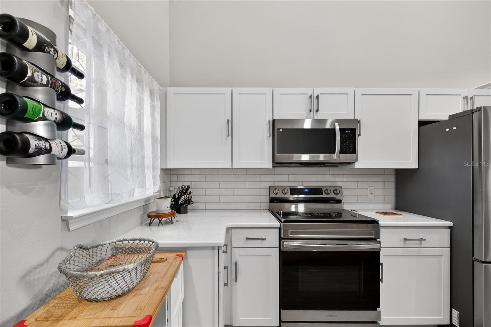 BARCLAY PLACE A CONDO - Residential