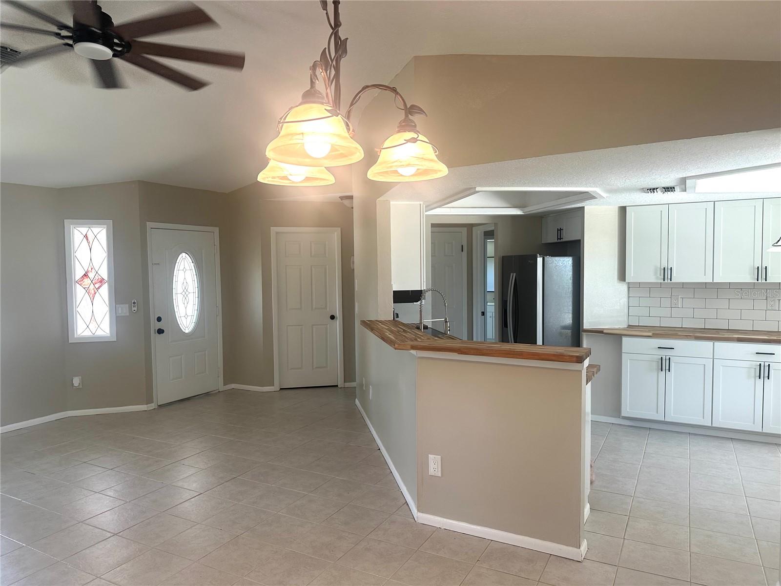 SPRING HILL - Residential