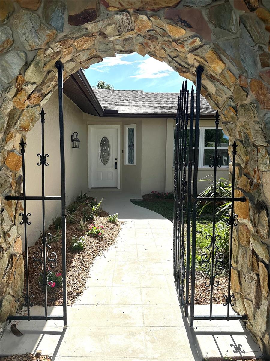 SPRING HILL - Residential