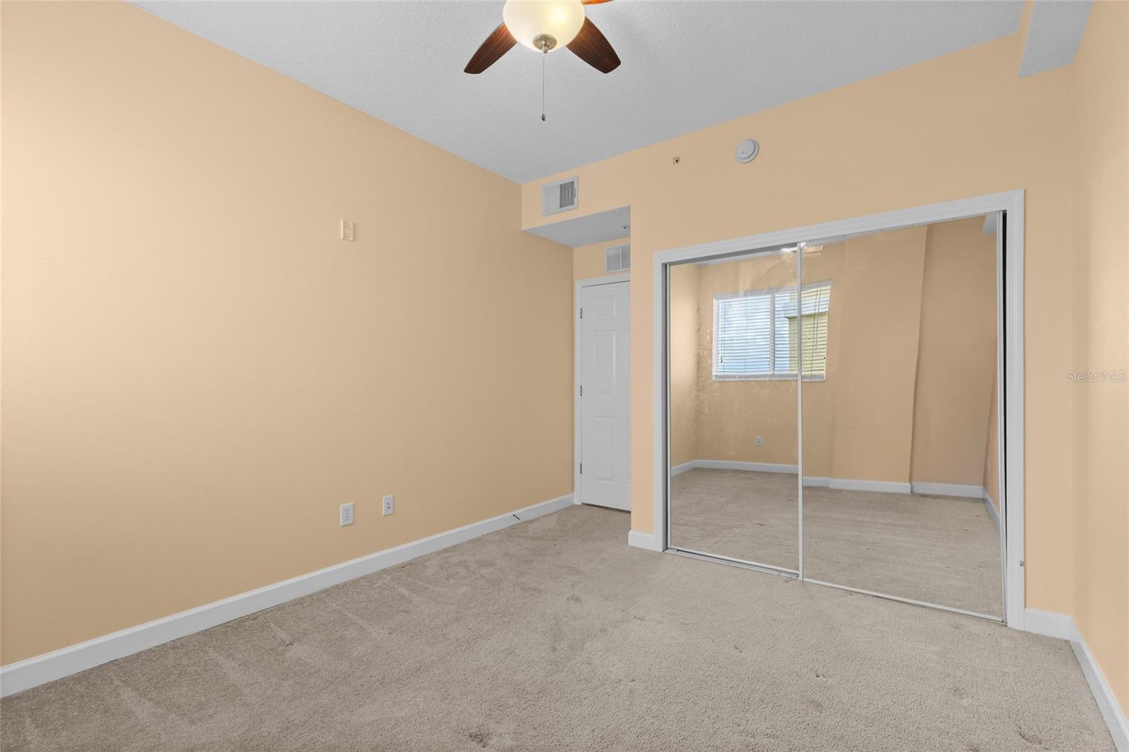 PROMENADE PH 01 - Residential