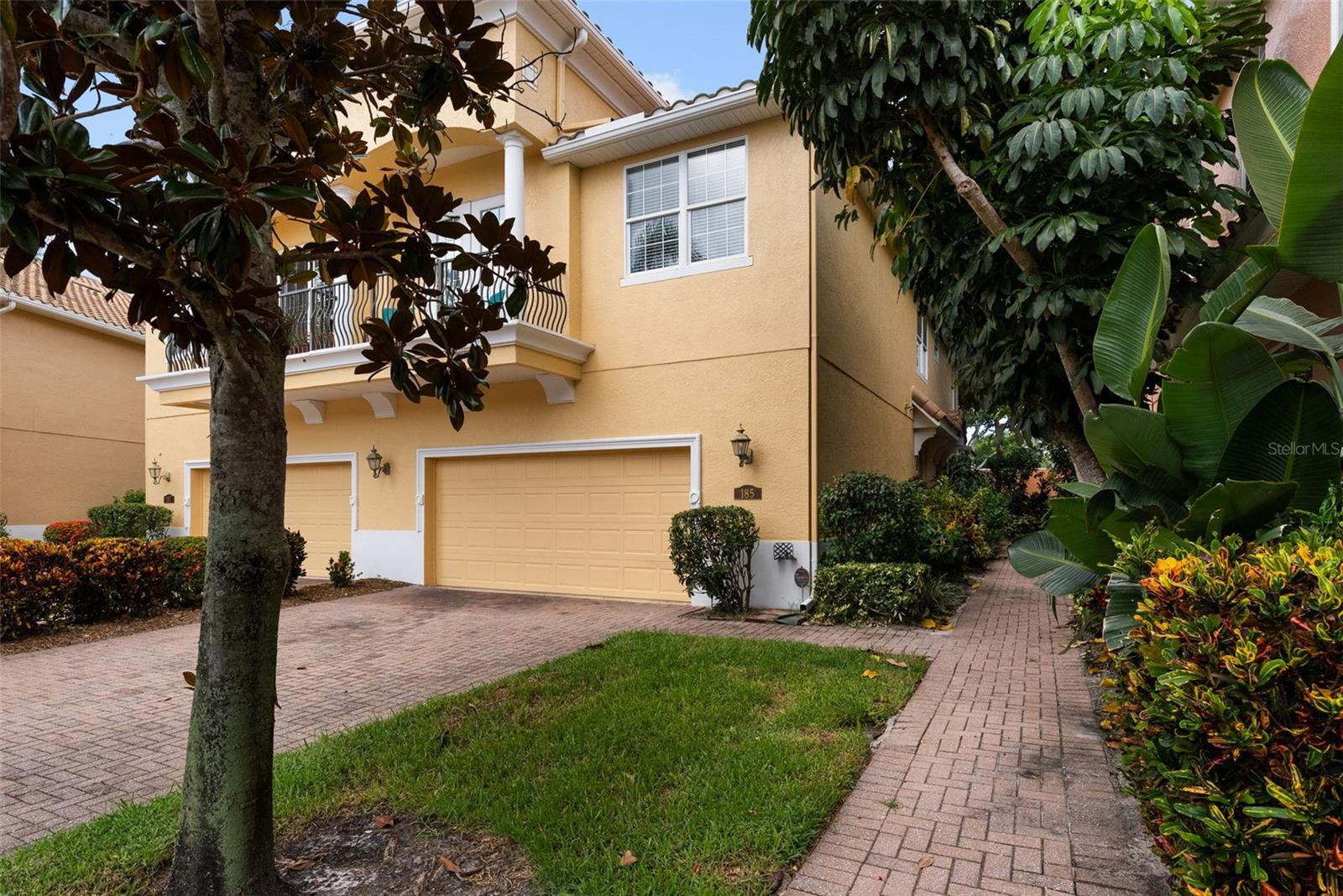 BANYAN BAY AT RUTLAND - Residential