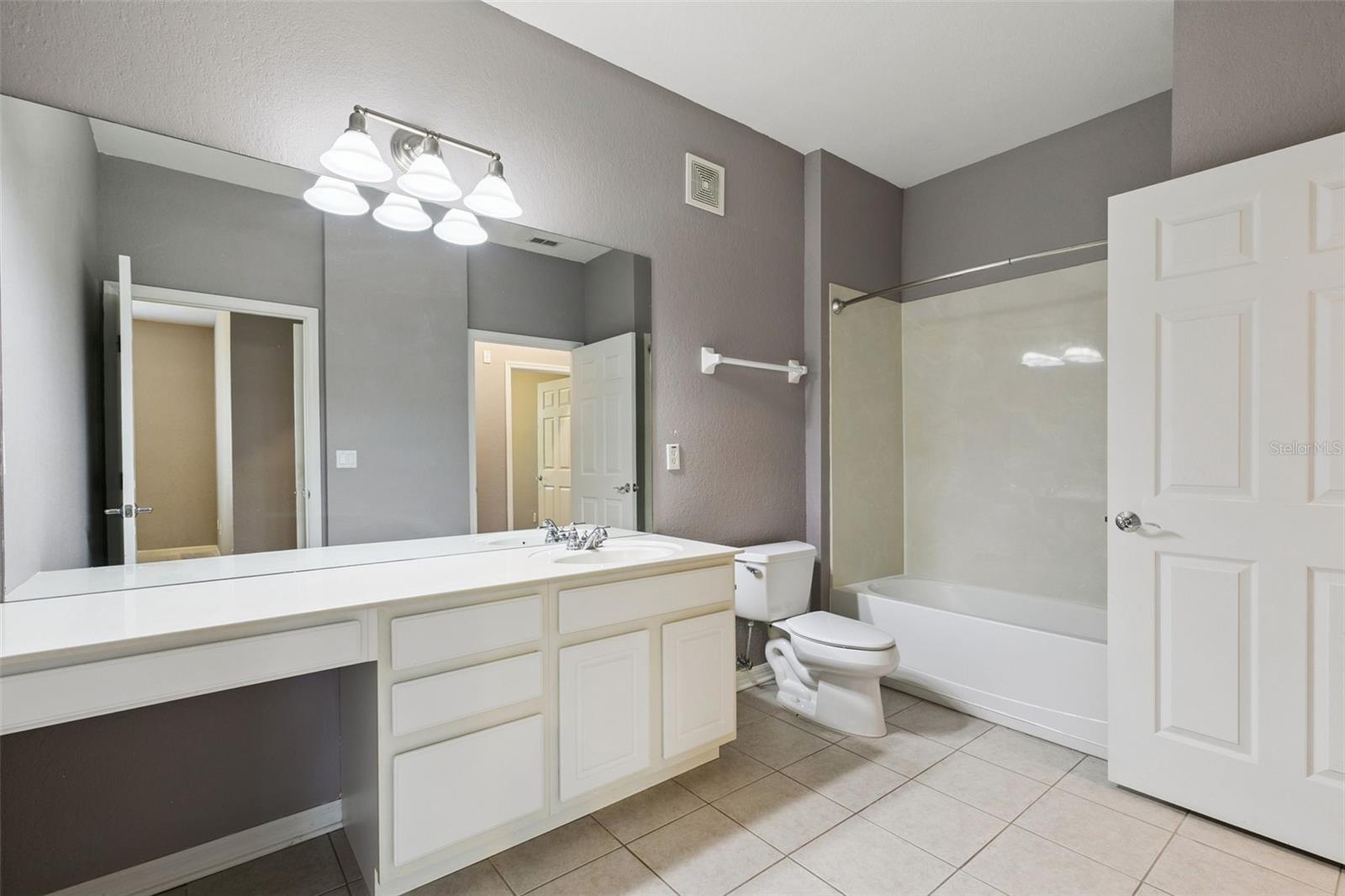 VENTURA AT BELLA TRAE P2 - Residential