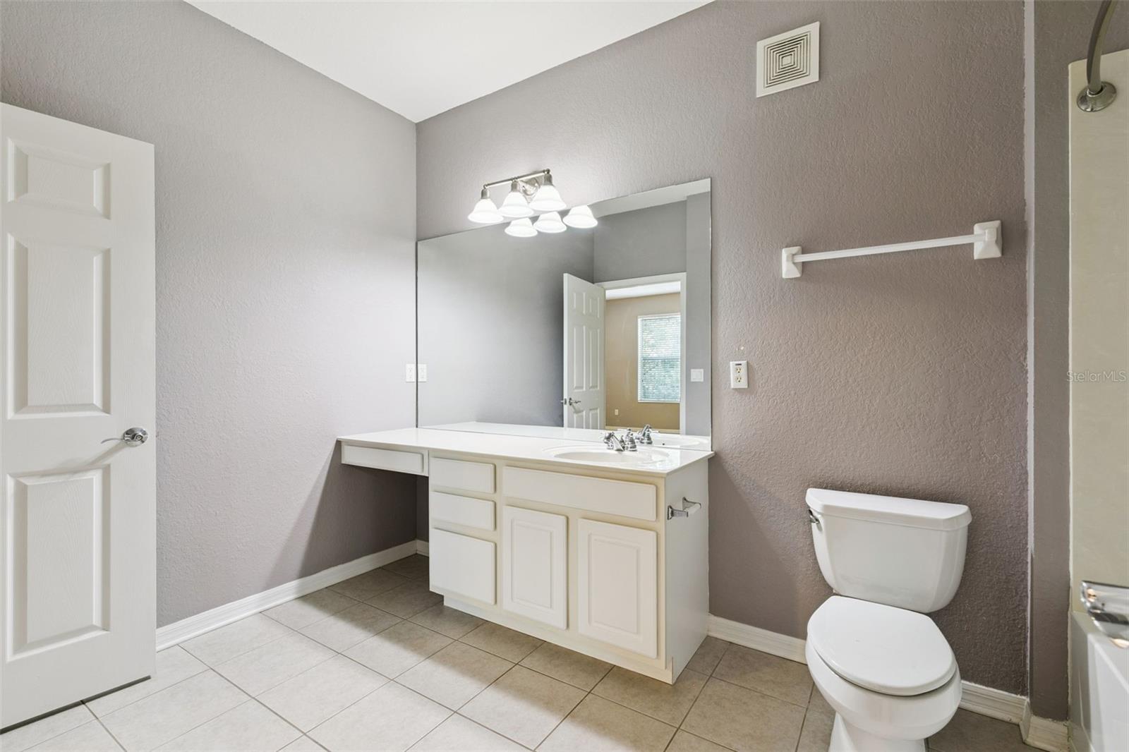 VENTURA AT BELLA TRAE P2 - Residential