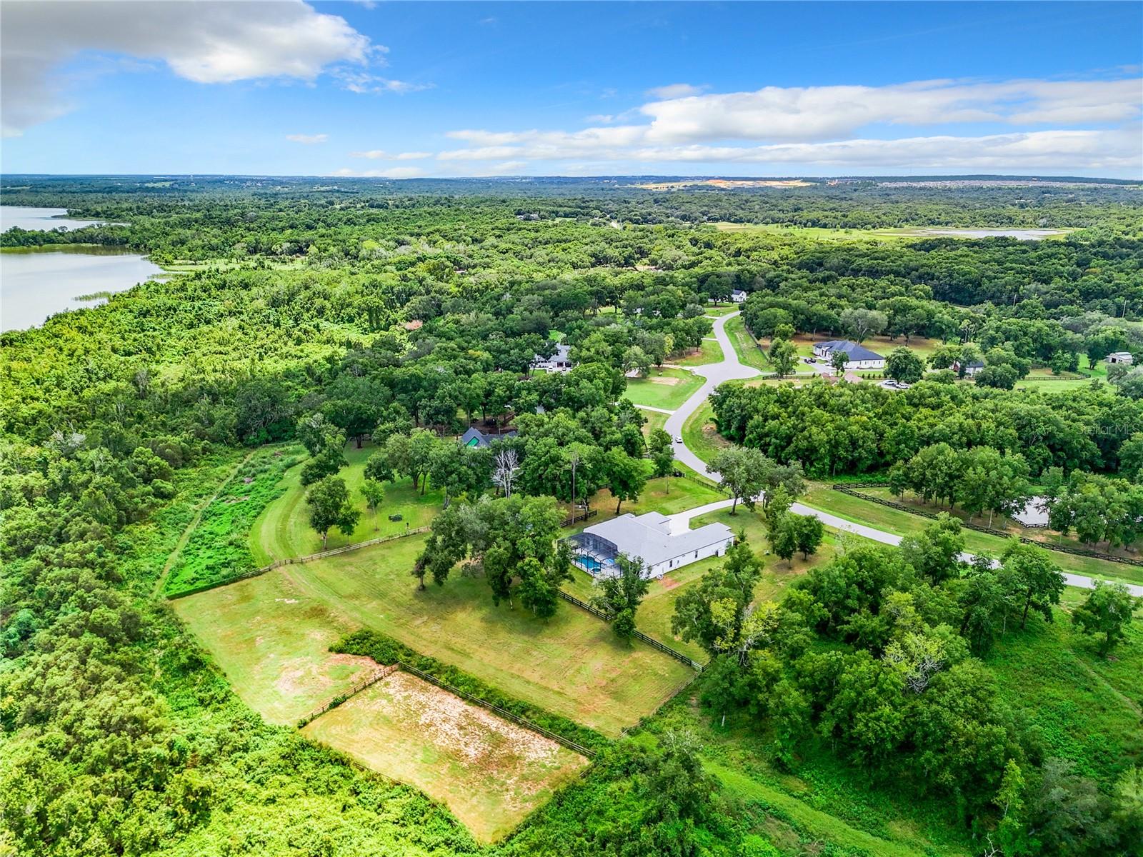WOLFHEAD RDG - Residential
