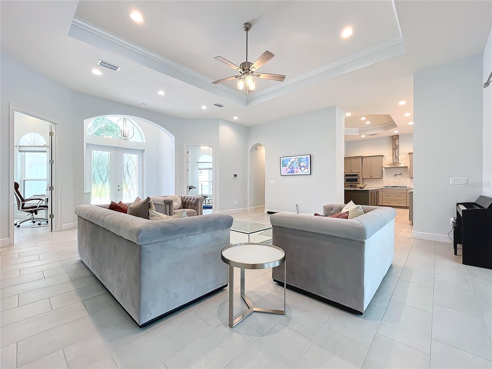 WOLFHEAD RDG - Residential