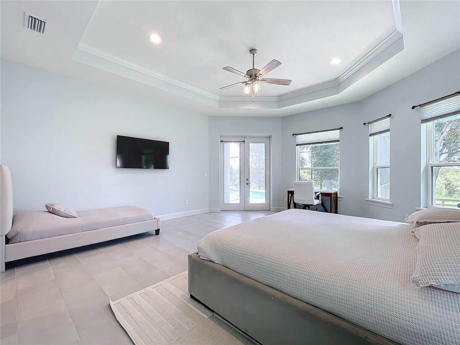 WOLFHEAD RDG - Residential