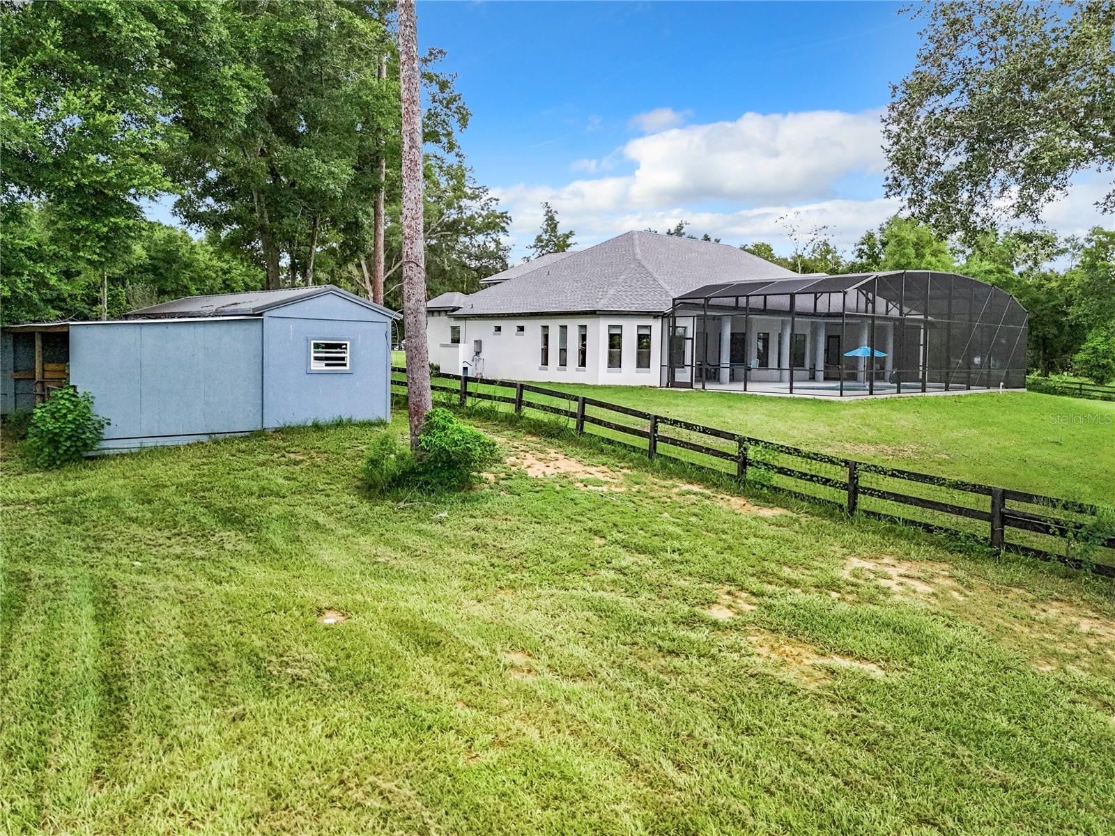 WOLFHEAD RDG - Residential