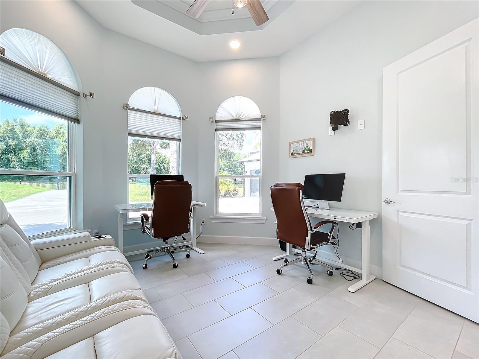WOLFHEAD RDG - Residential