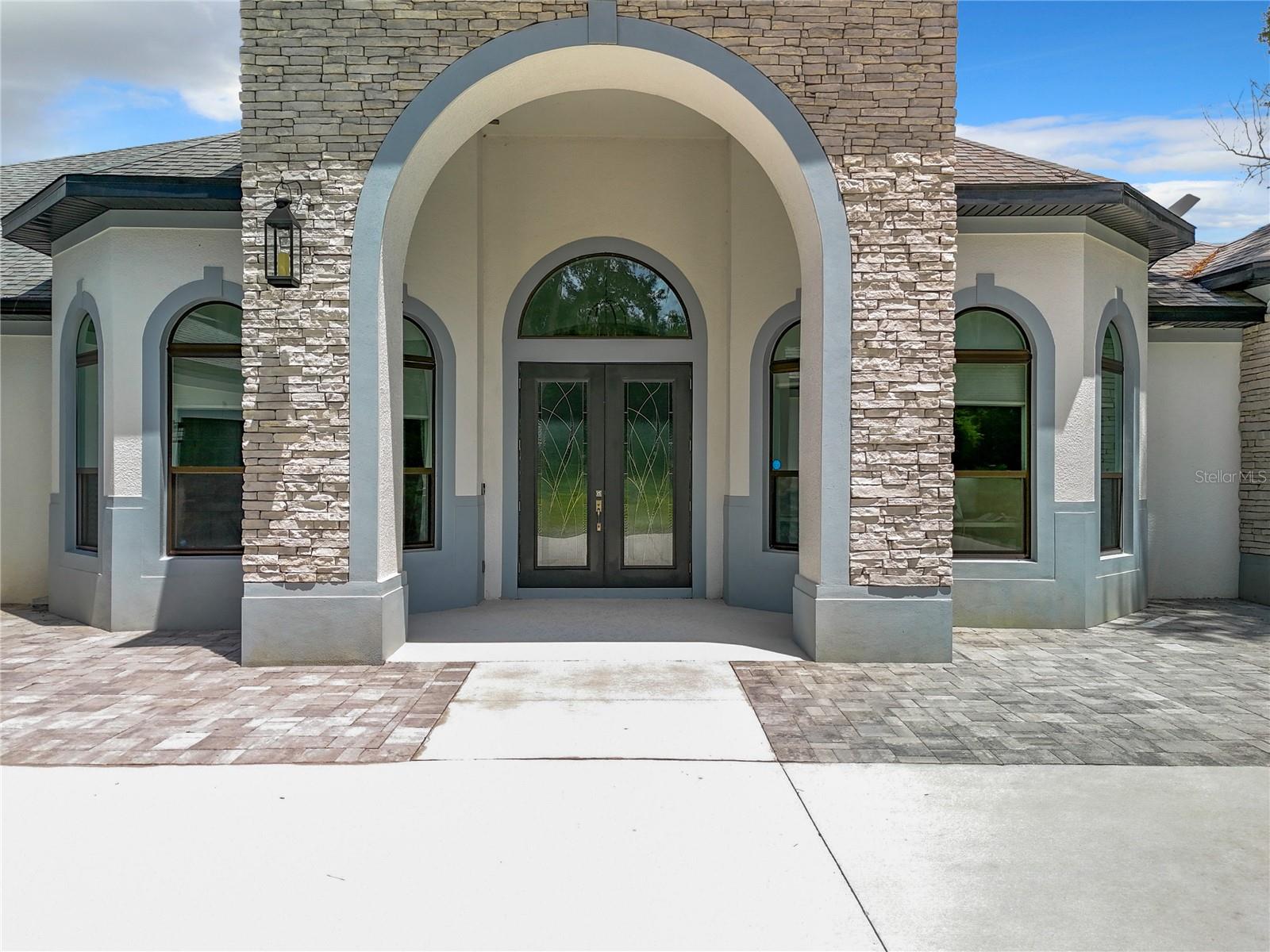 WOLFHEAD RDG - Residential