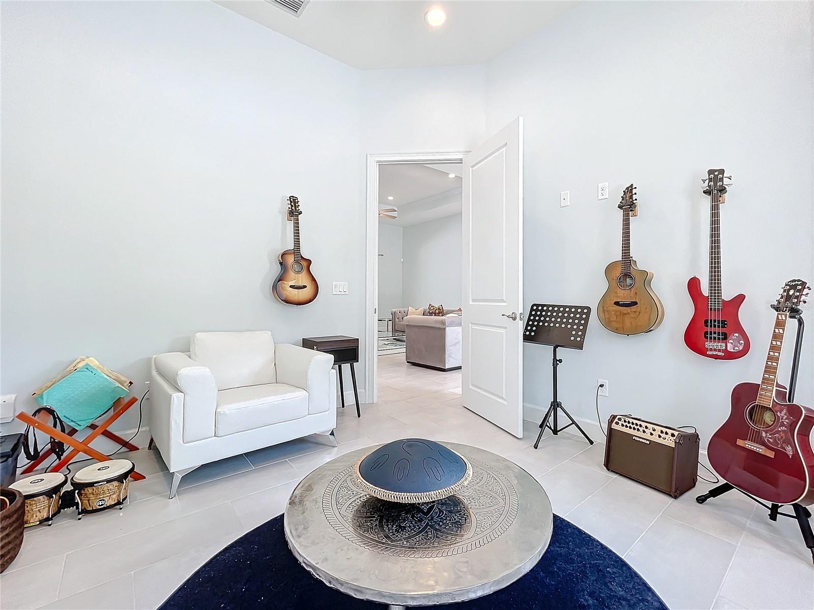 WOLFHEAD RDG - Residential