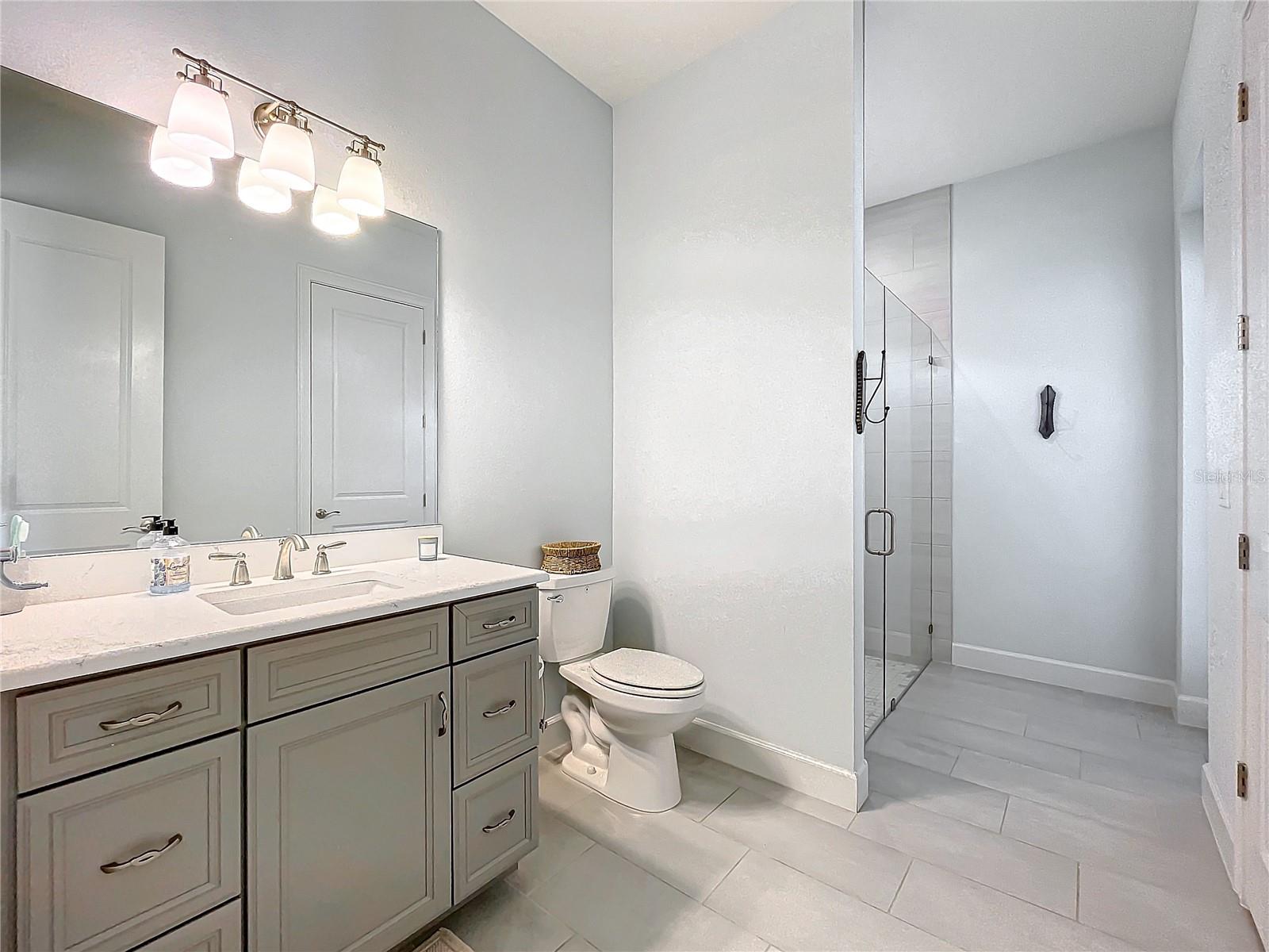 WOLFHEAD RDG - Residential