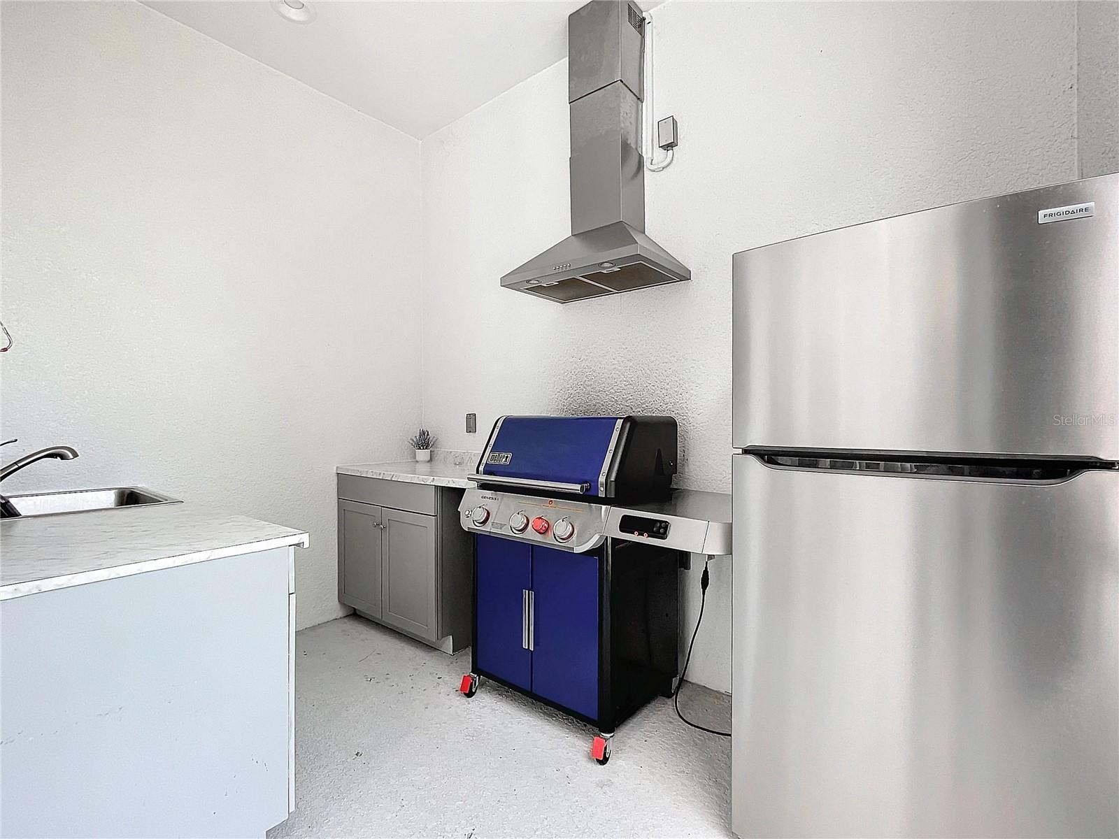 WOLFHEAD RDG - Residential