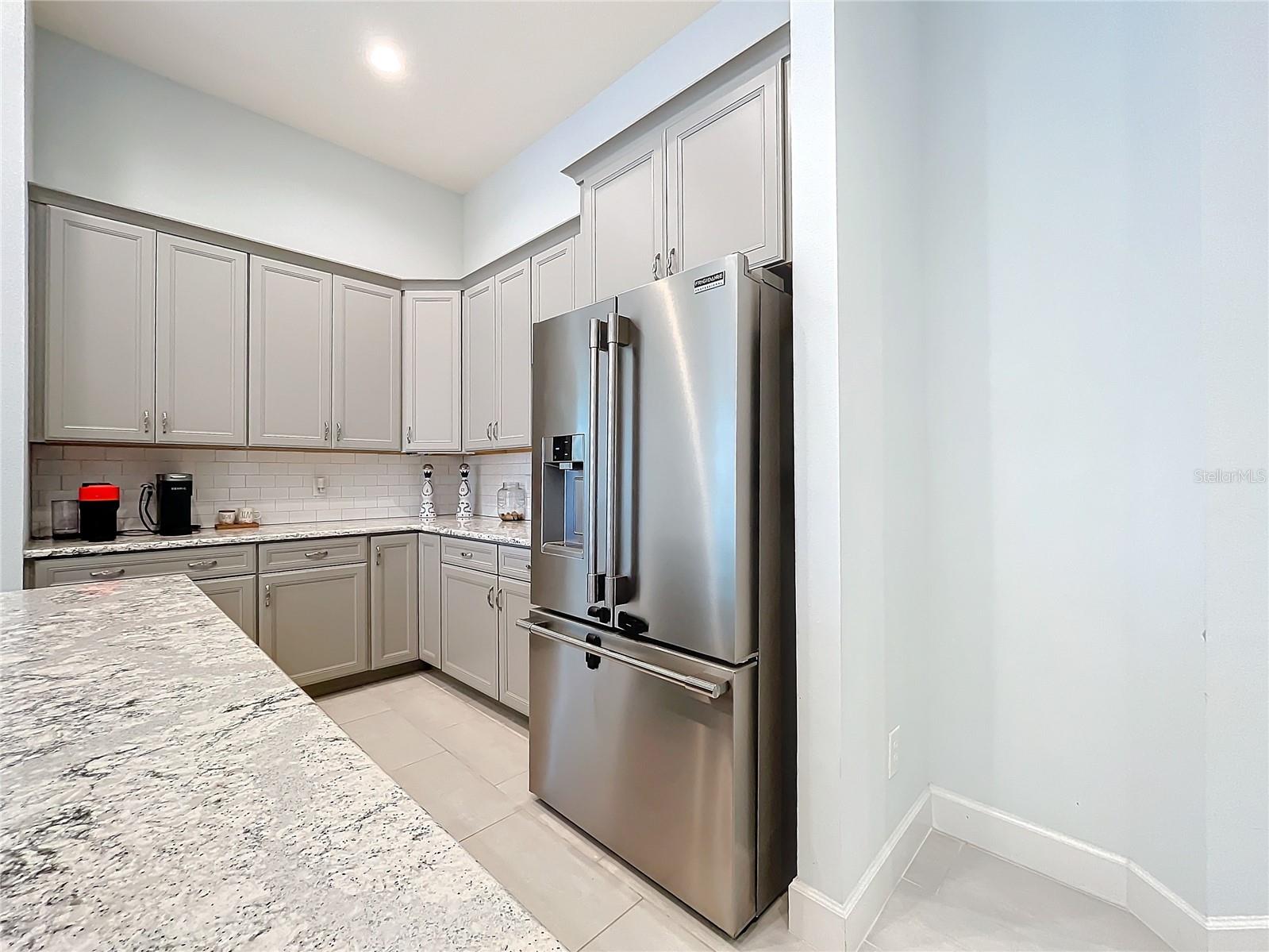 WOLFHEAD RDG - Residential