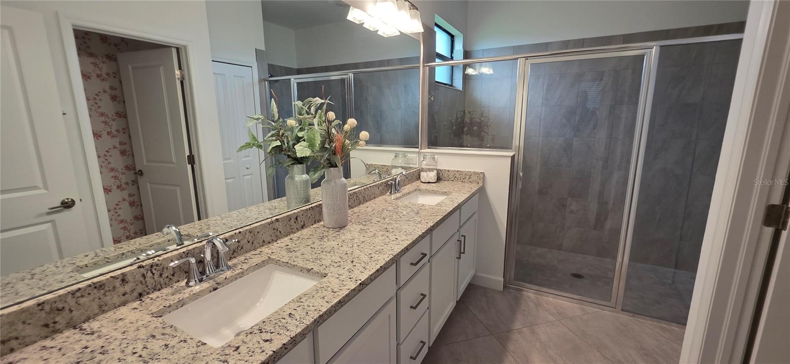 LORRAINE LAKES PH I - Residential