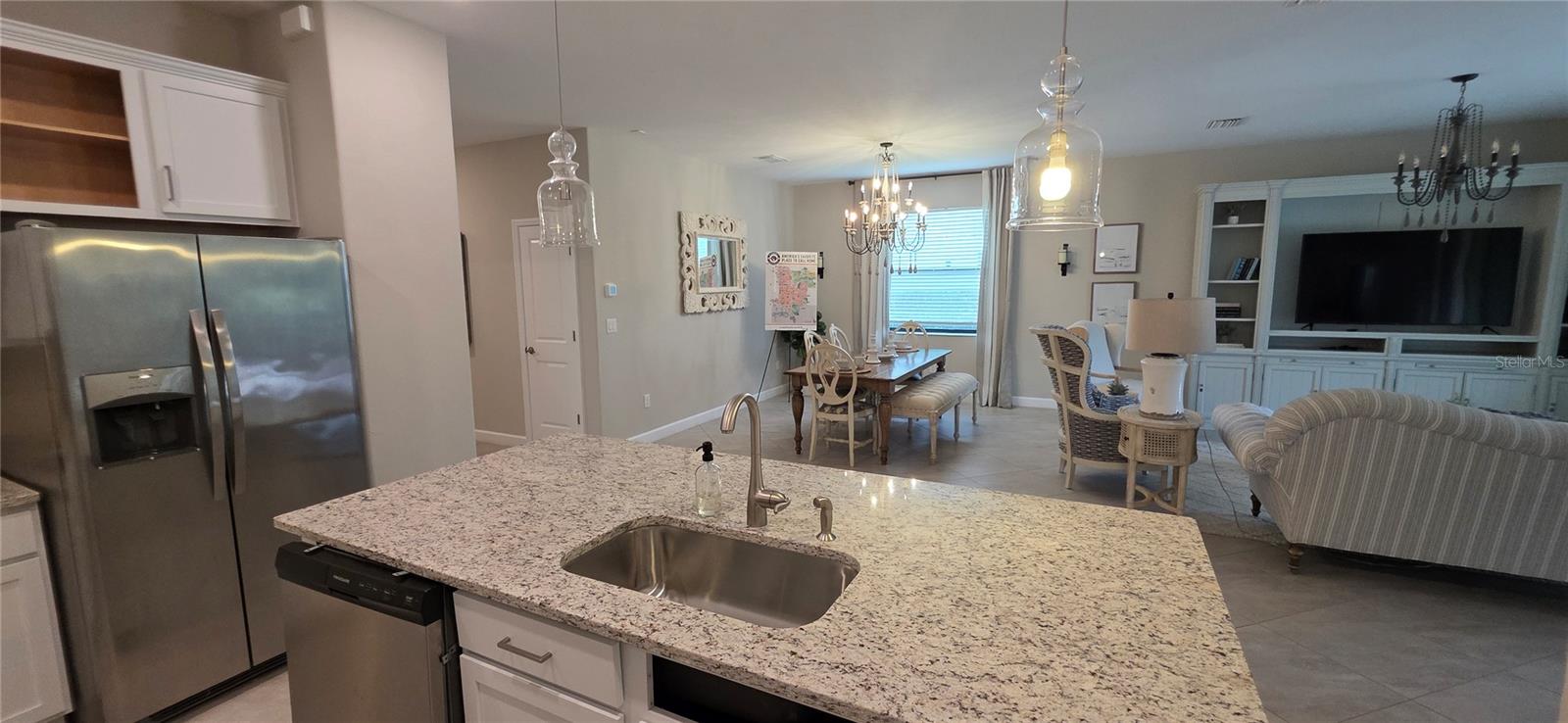 LORRAINE LAKES PH I - Residential