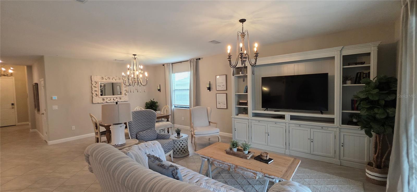 LORRAINE LAKES PH I - Residential