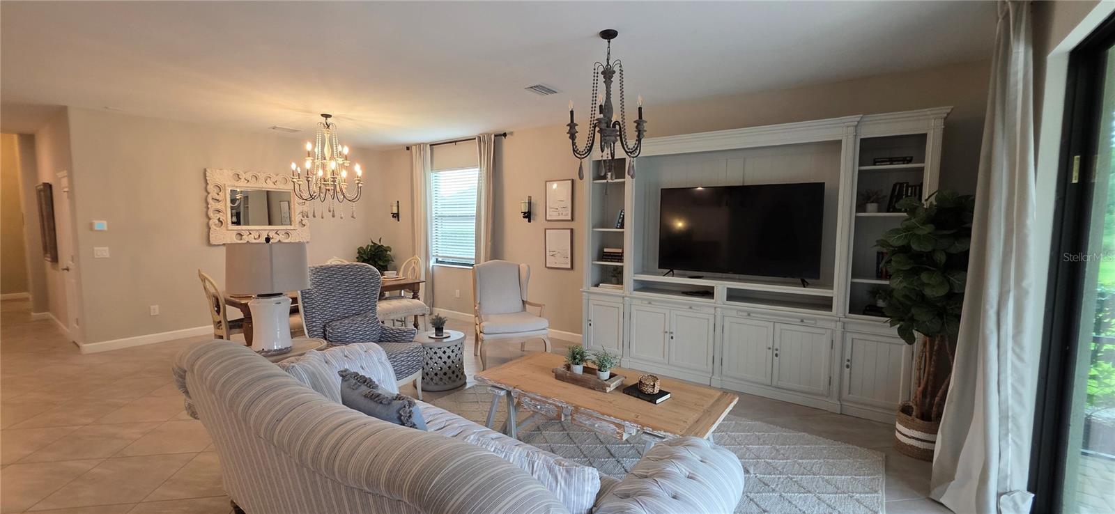 LORRAINE LAKES PH I - Residential