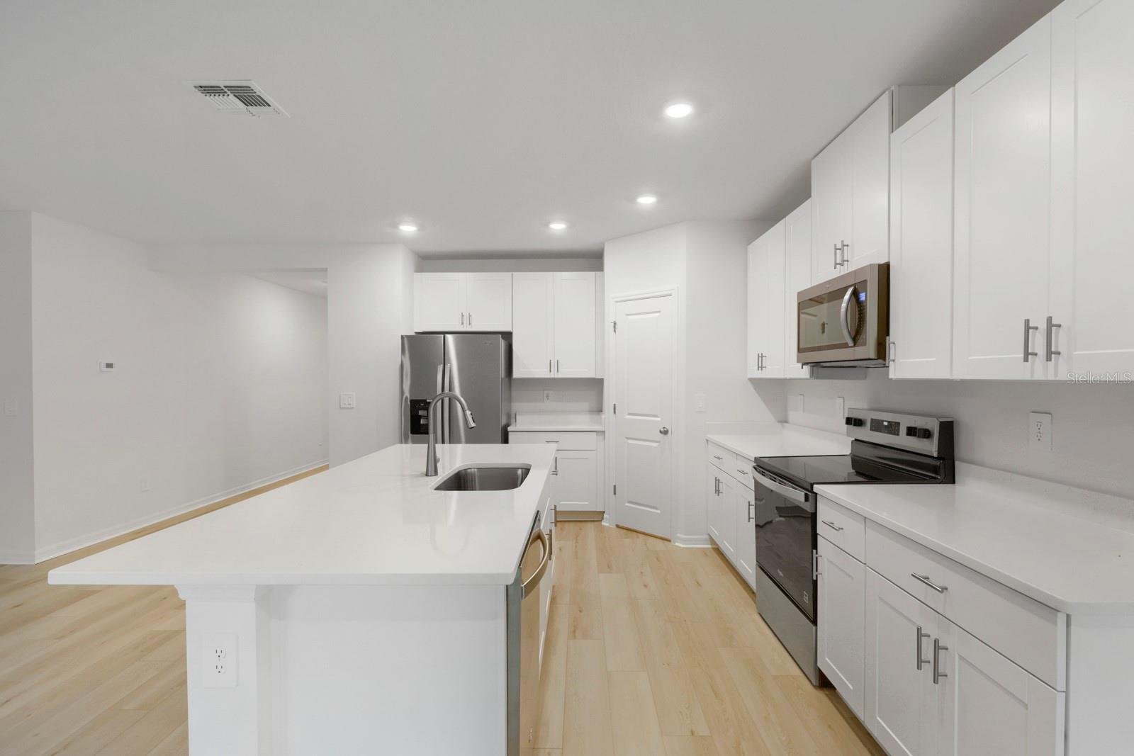 SALT MEADOWS - Residential