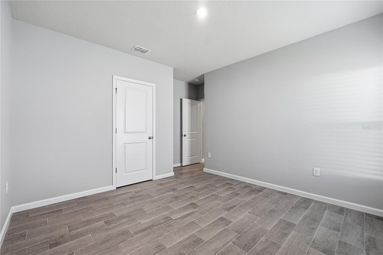 GRACELYN GROVE PH 1 - Residential Lease