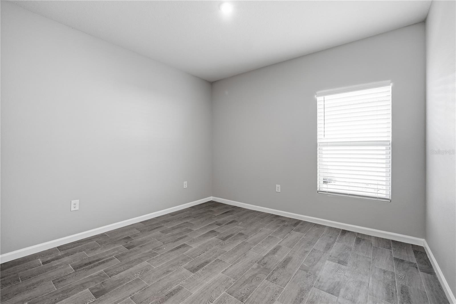 GRACELYN GROVE PH 1 - Residential Lease