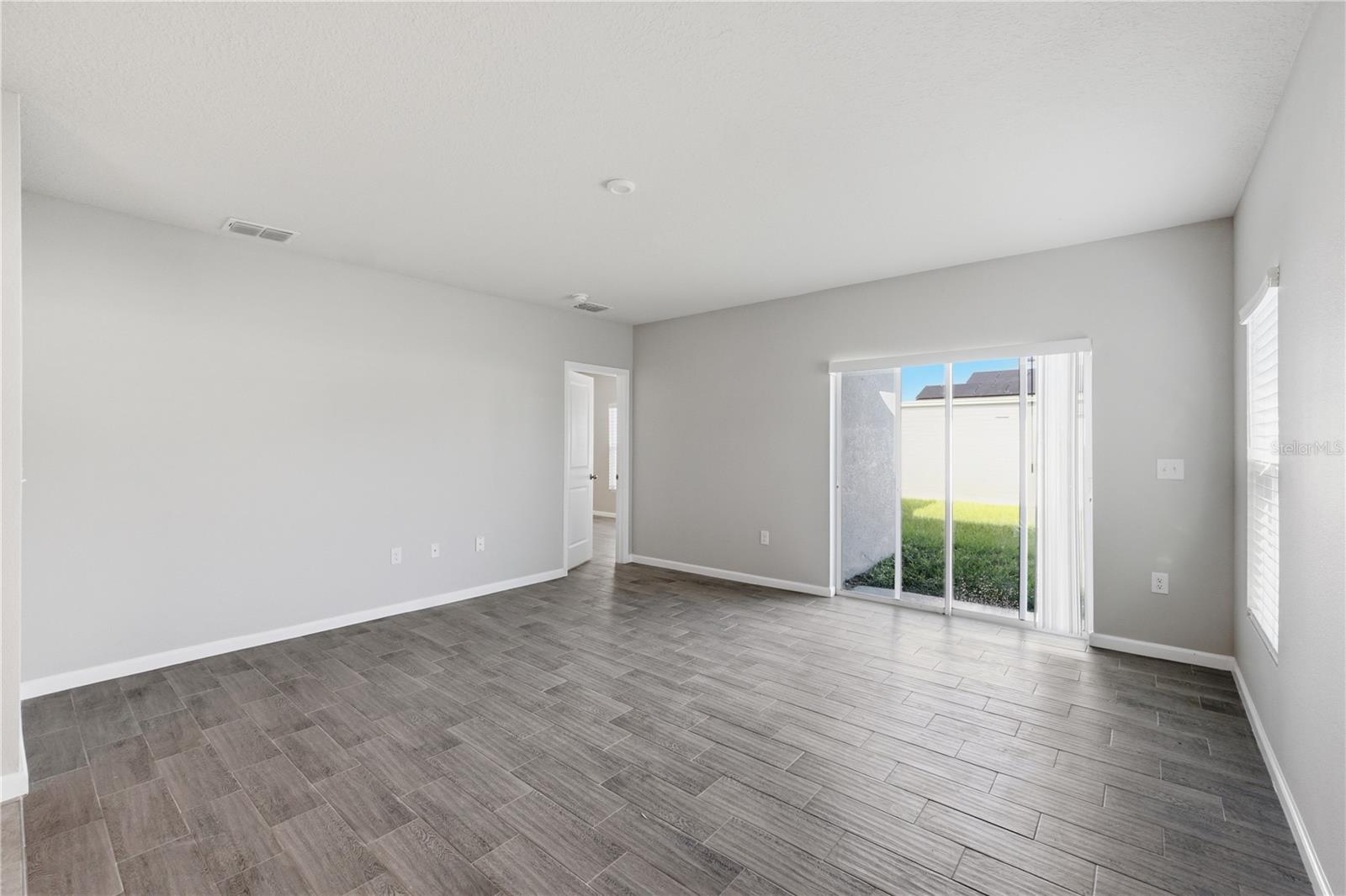 GRACELYN GROVE PH 1 - Residential Lease