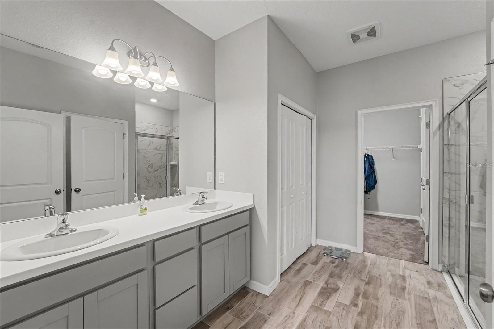 LAKESIDE PH 3 - Residential