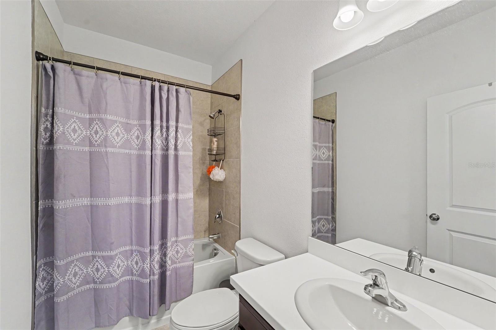 LAKESIDE PH 3 - Residential