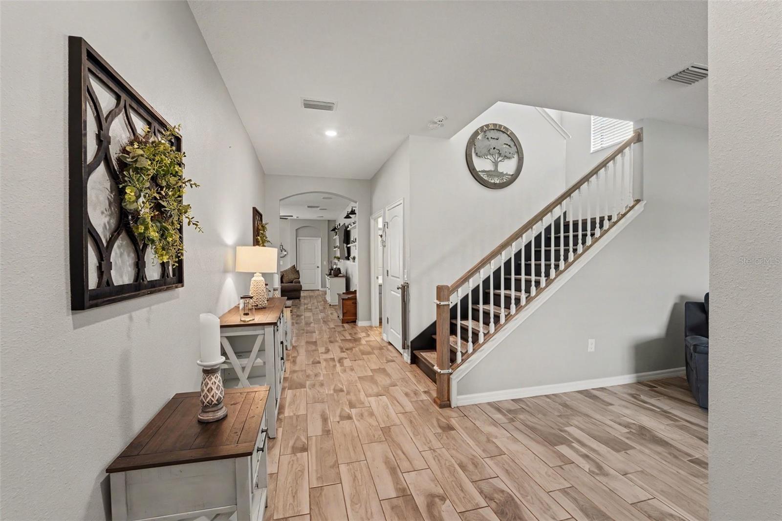 LAKESIDE PH 3 - Residential