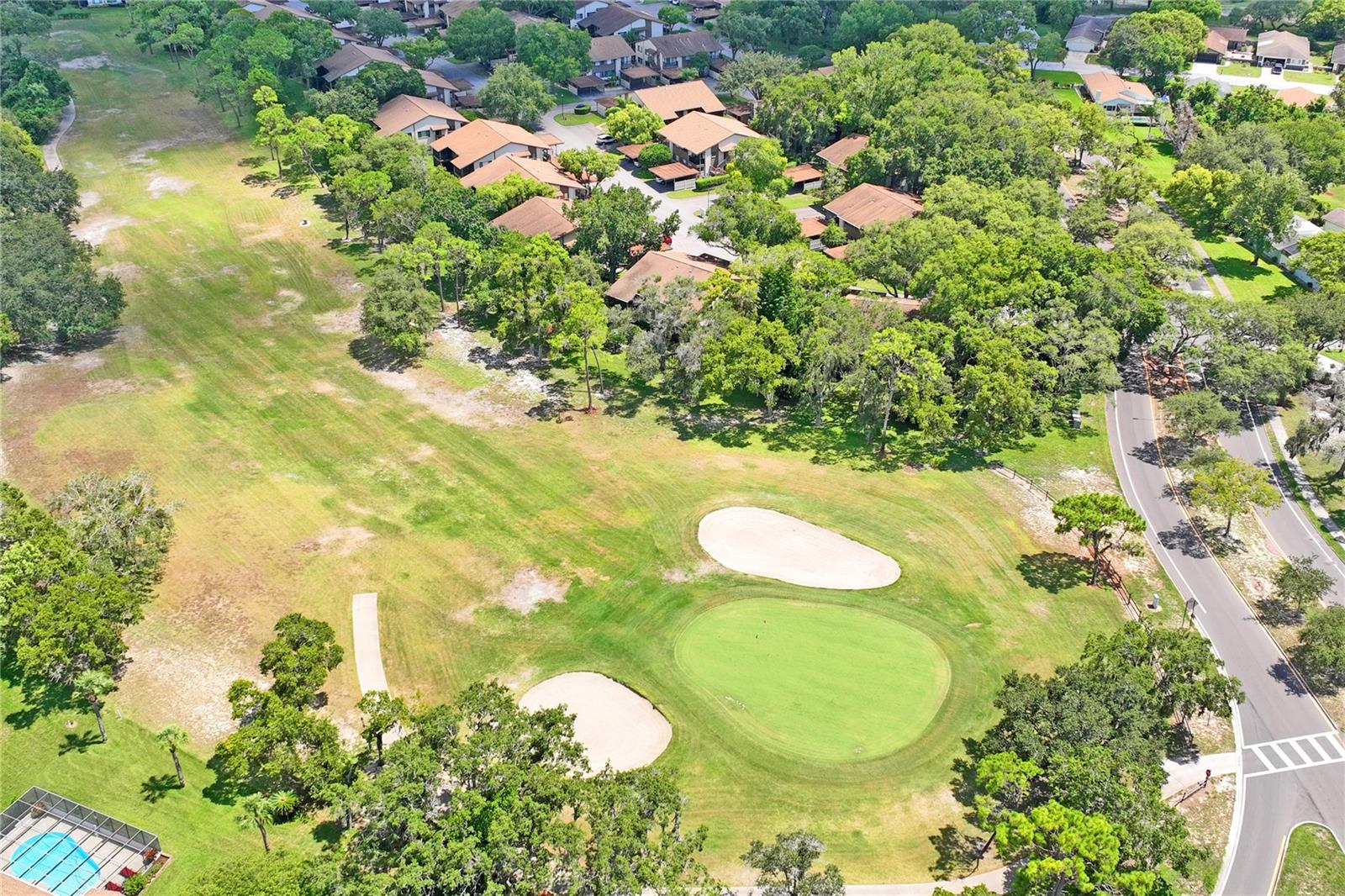 BEACON WOODS GREENSIDE VILLAGE - Residential