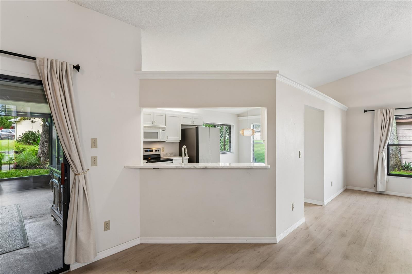 BEACON WOODS GREENSIDE VILLAGE - Residential