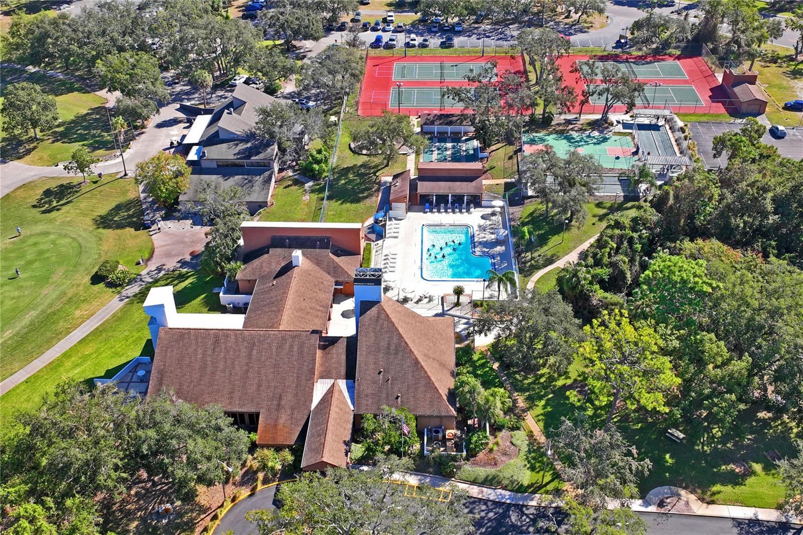 BEACON WOODS GREENSIDE VILLAGE - Residential