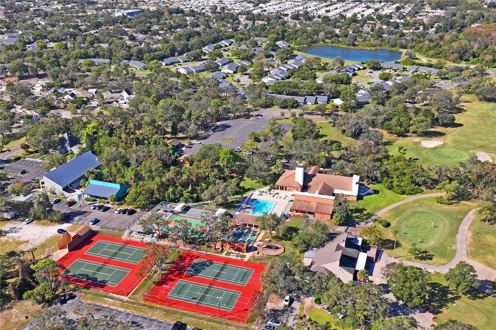 BEACON WOODS GREENSIDE VILLAGE - Residential