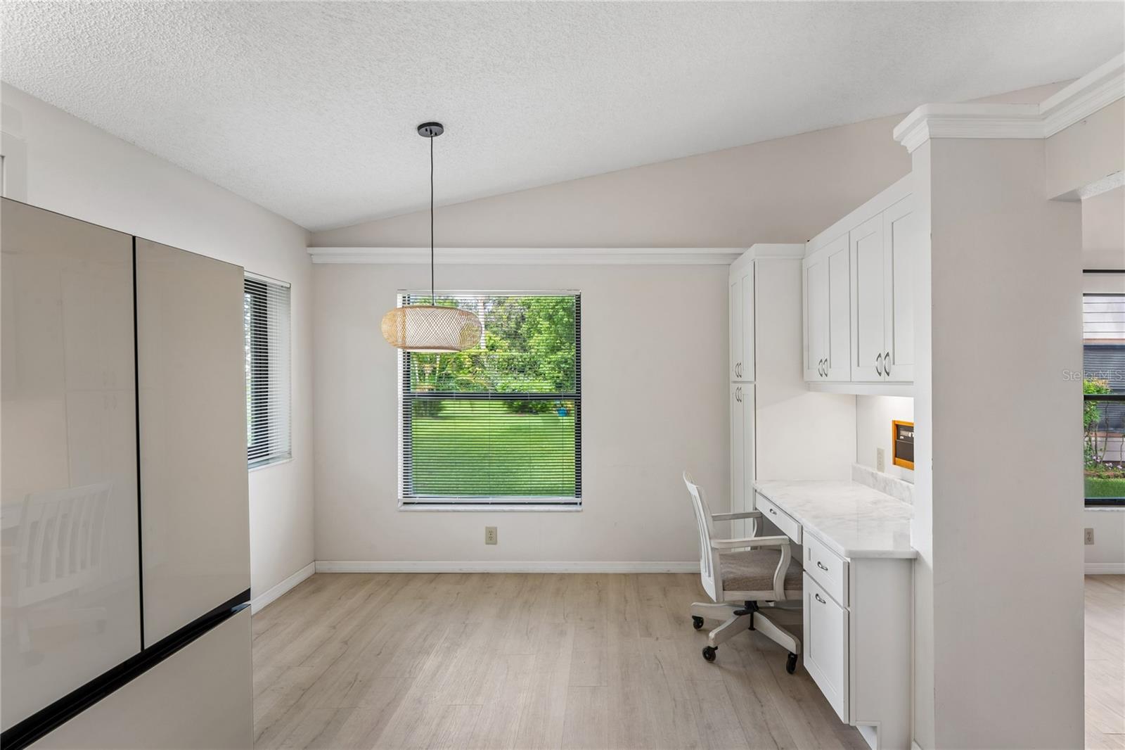BEACON WOODS GREENSIDE VILLAGE - Residential