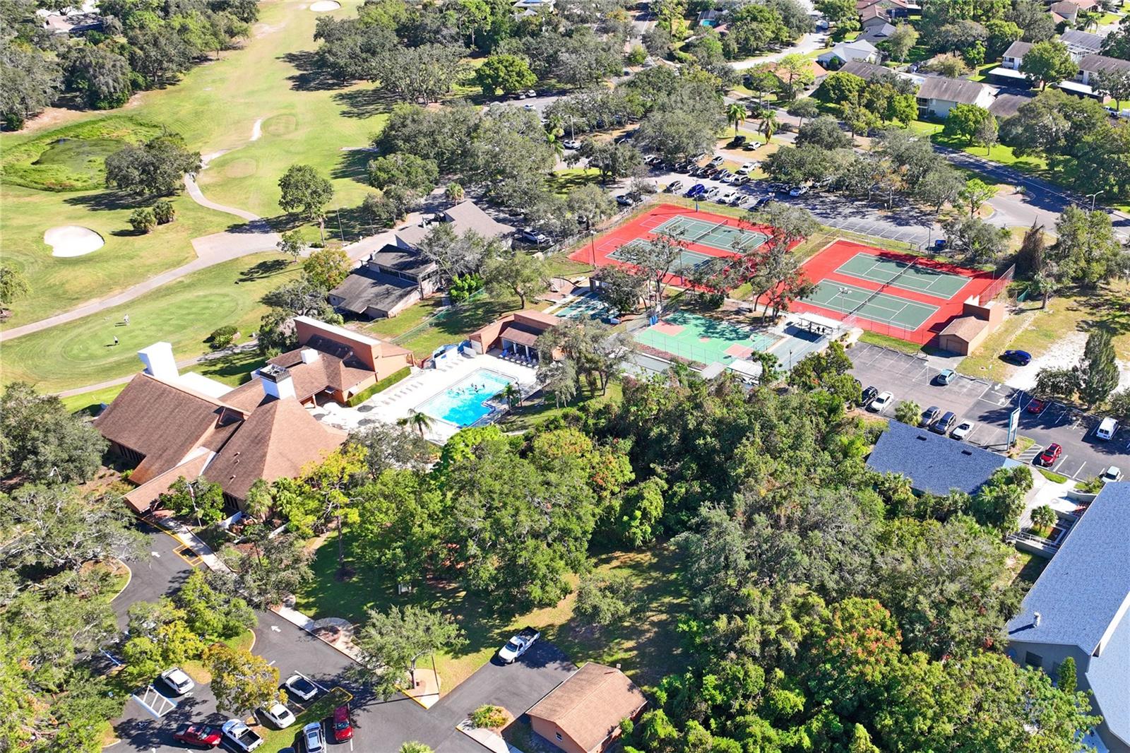 BEACON WOODS GREENSIDE VILLAGE - Residential