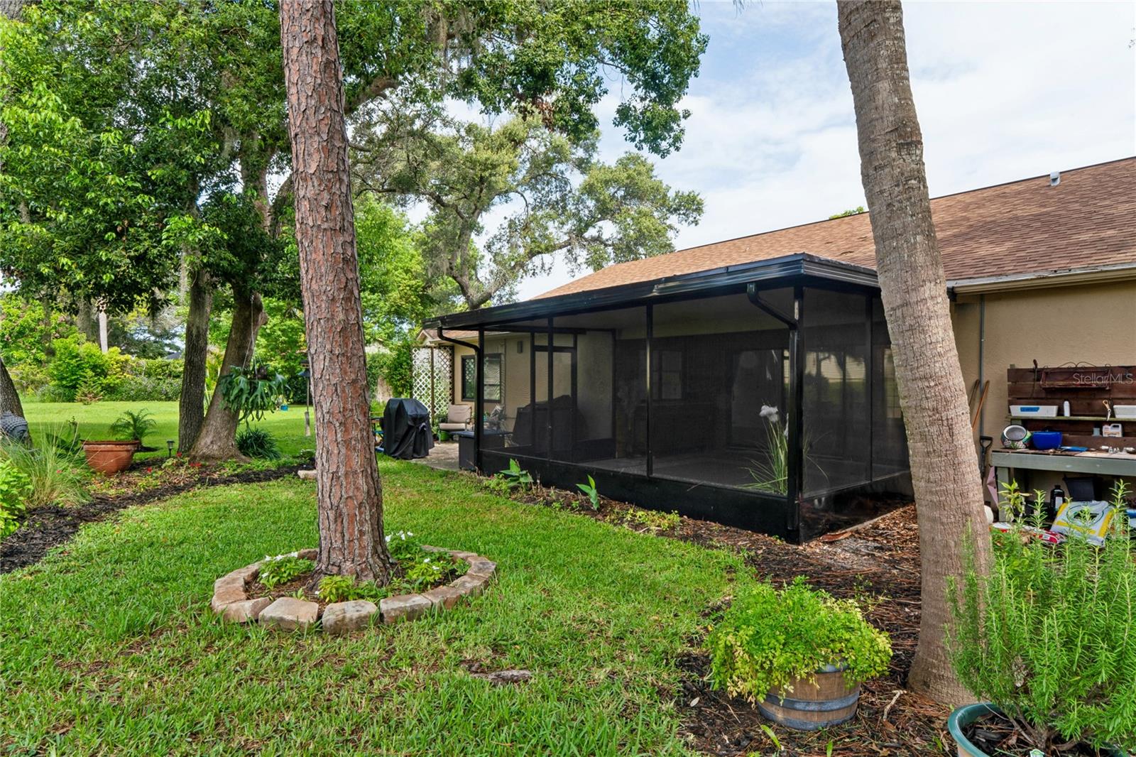 BEACON WOODS GREENSIDE VILLAGE - Residential