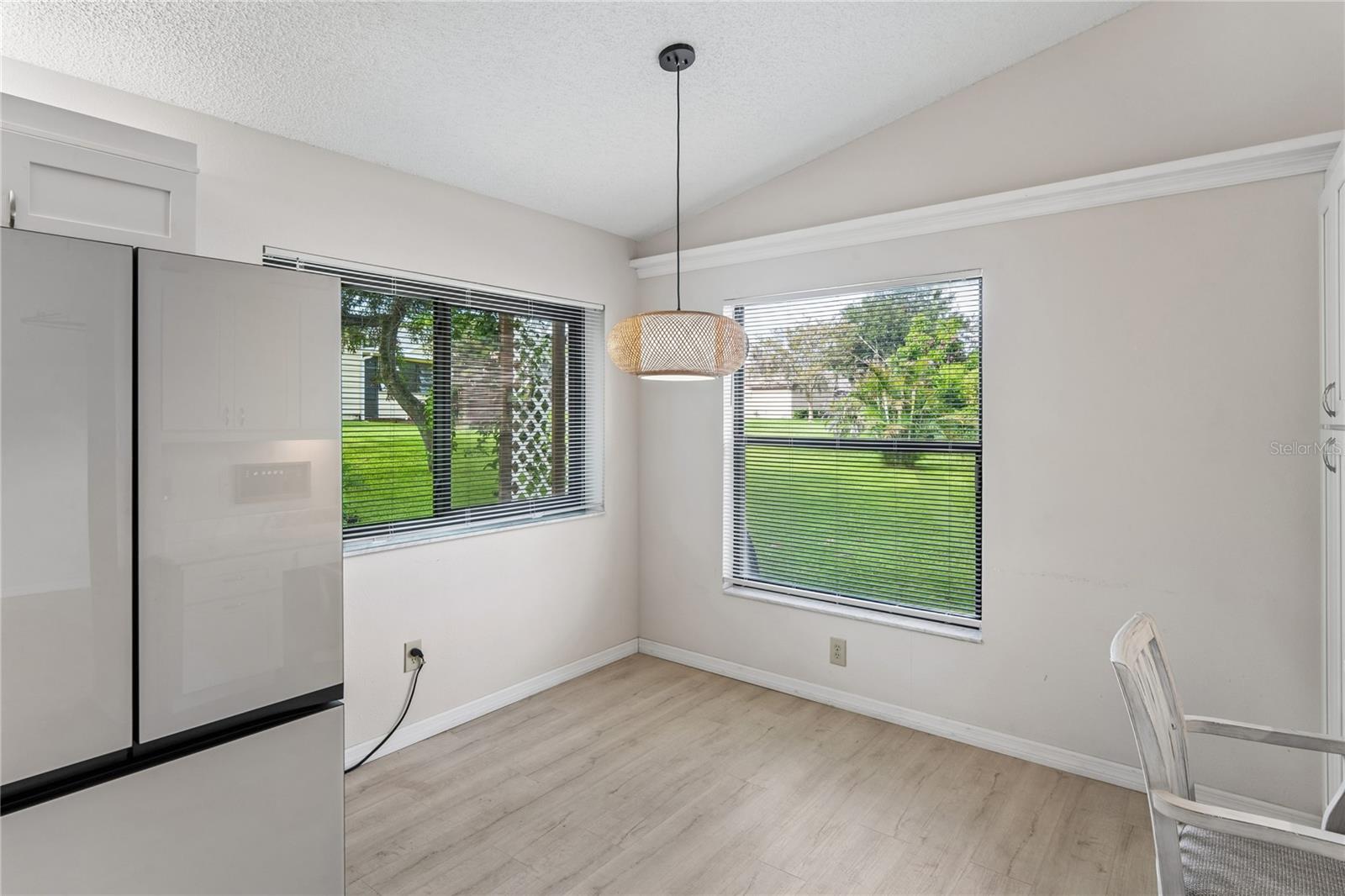 BEACON WOODS GREENSIDE VILLAGE - Residential