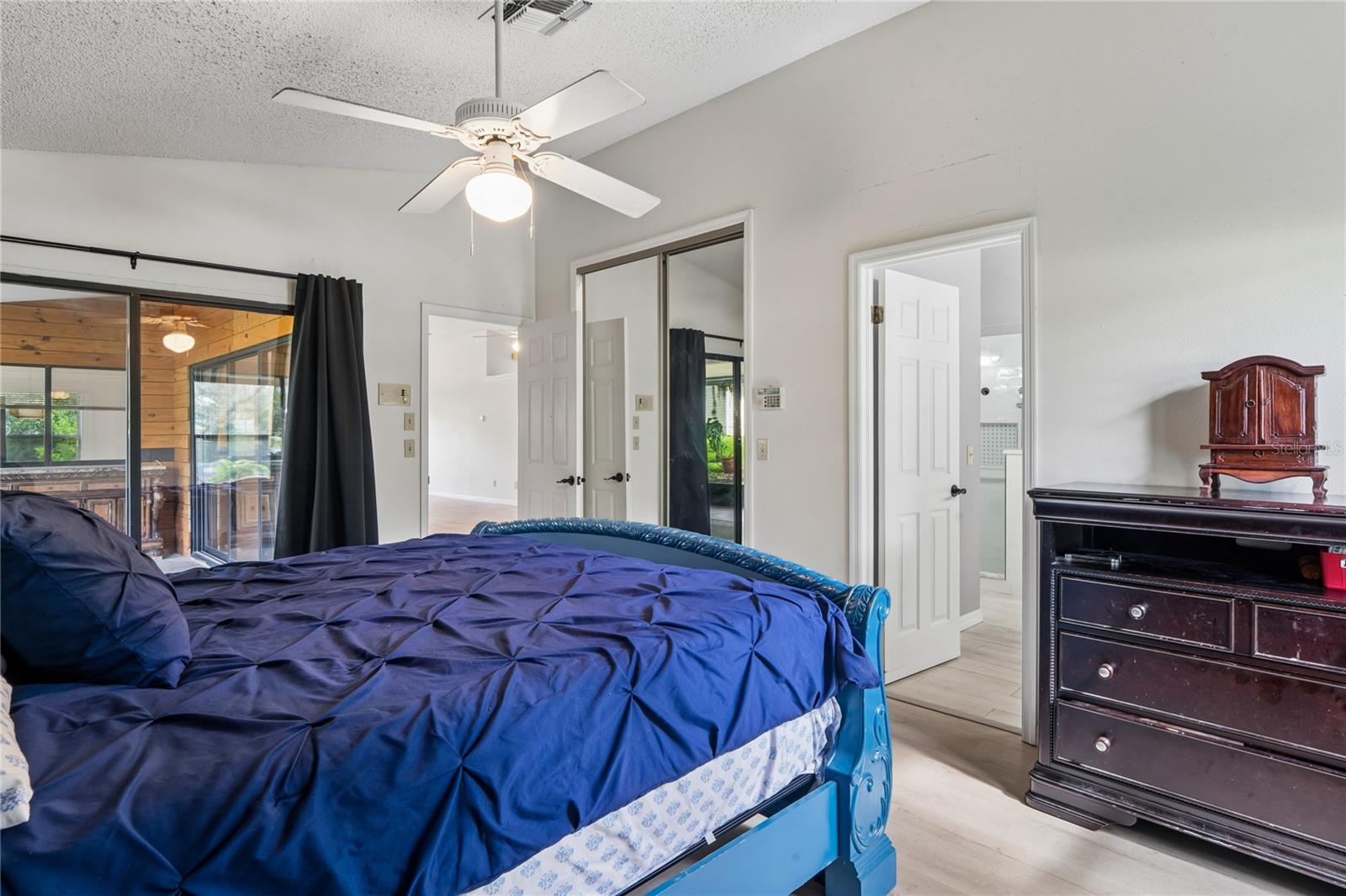BEACON WOODS GREENSIDE VILLAGE - Residential