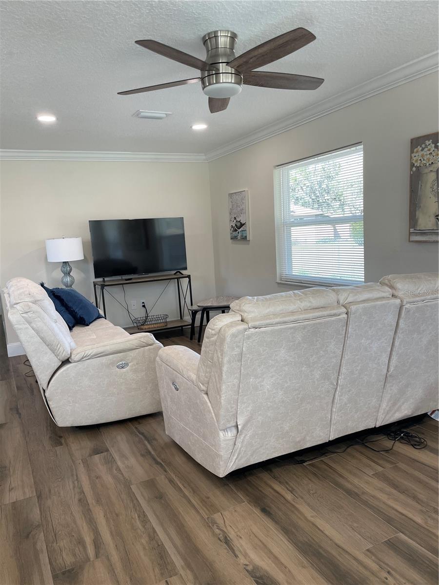 MONTVERDE - Residential Lease