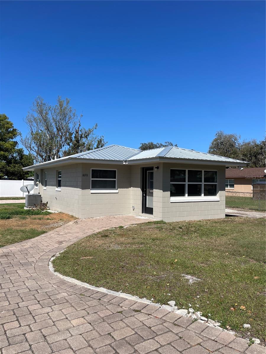 MONTVERDE - Residential Lease