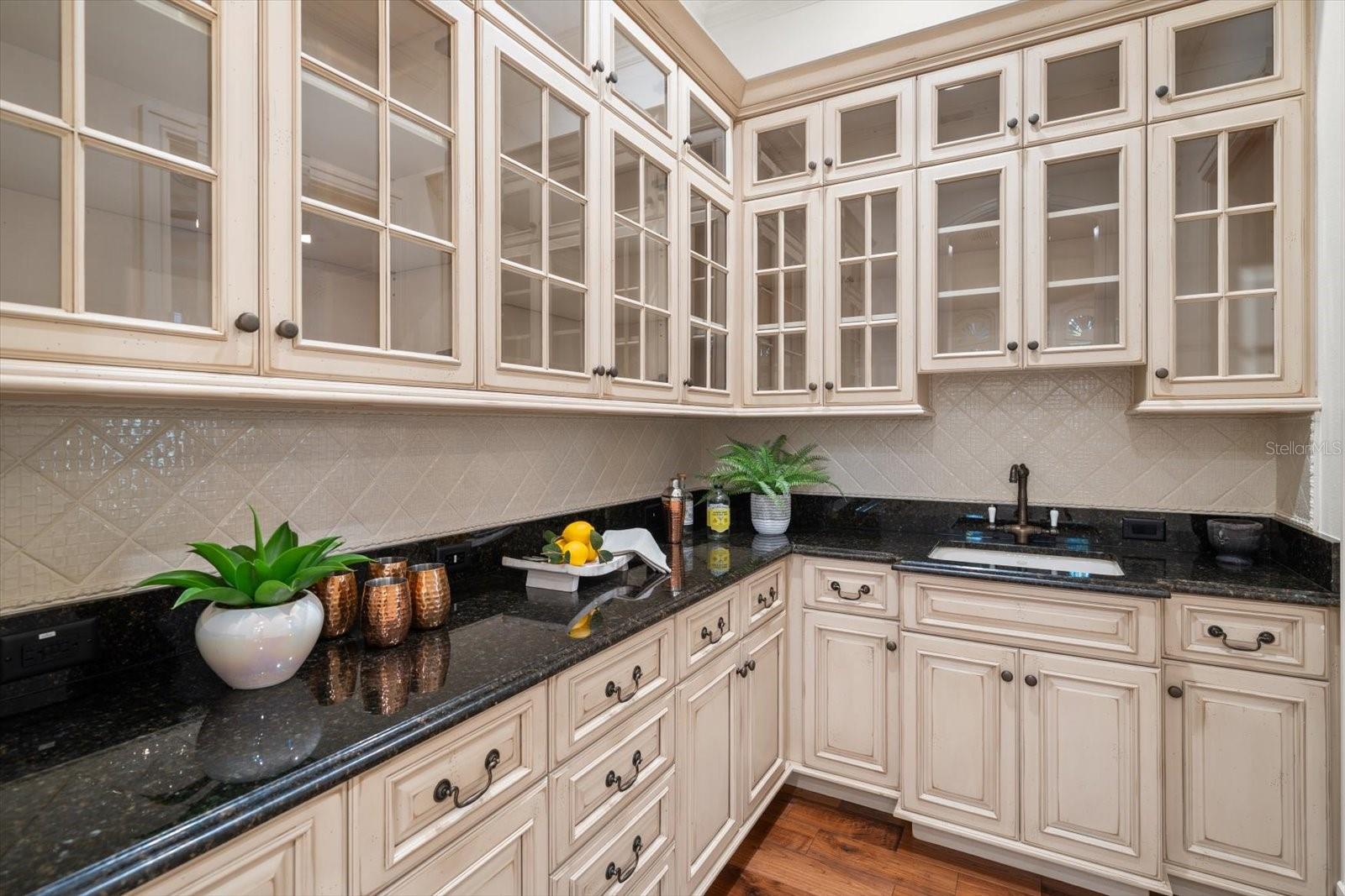 HARBOR BLUFFS SEC 1 REP - Residential