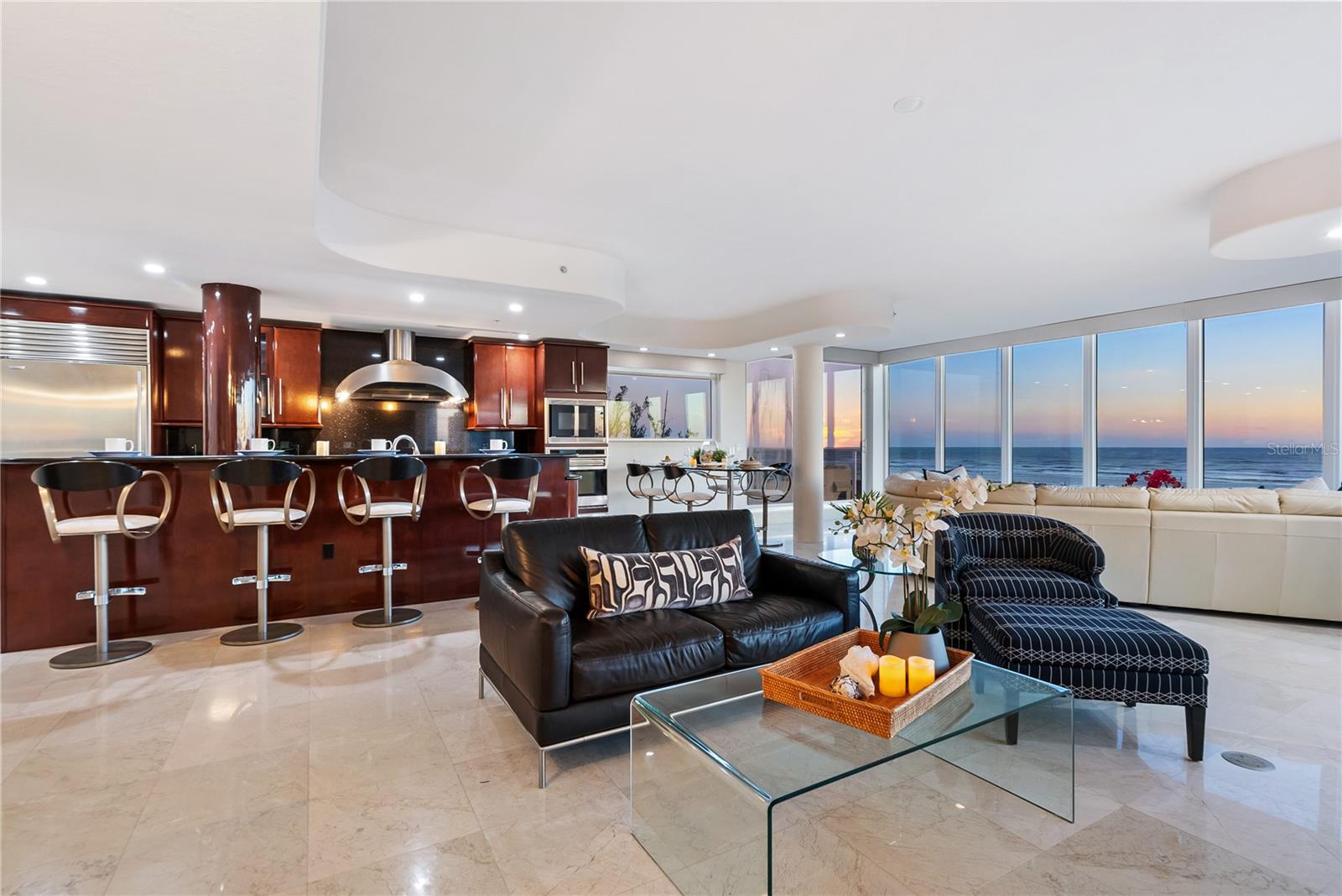 SARASOTA BEACH - Residential