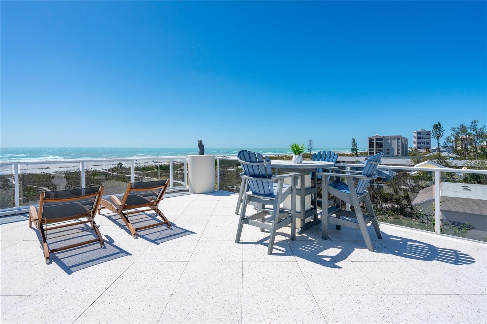 SARASOTA BEACH - Residential