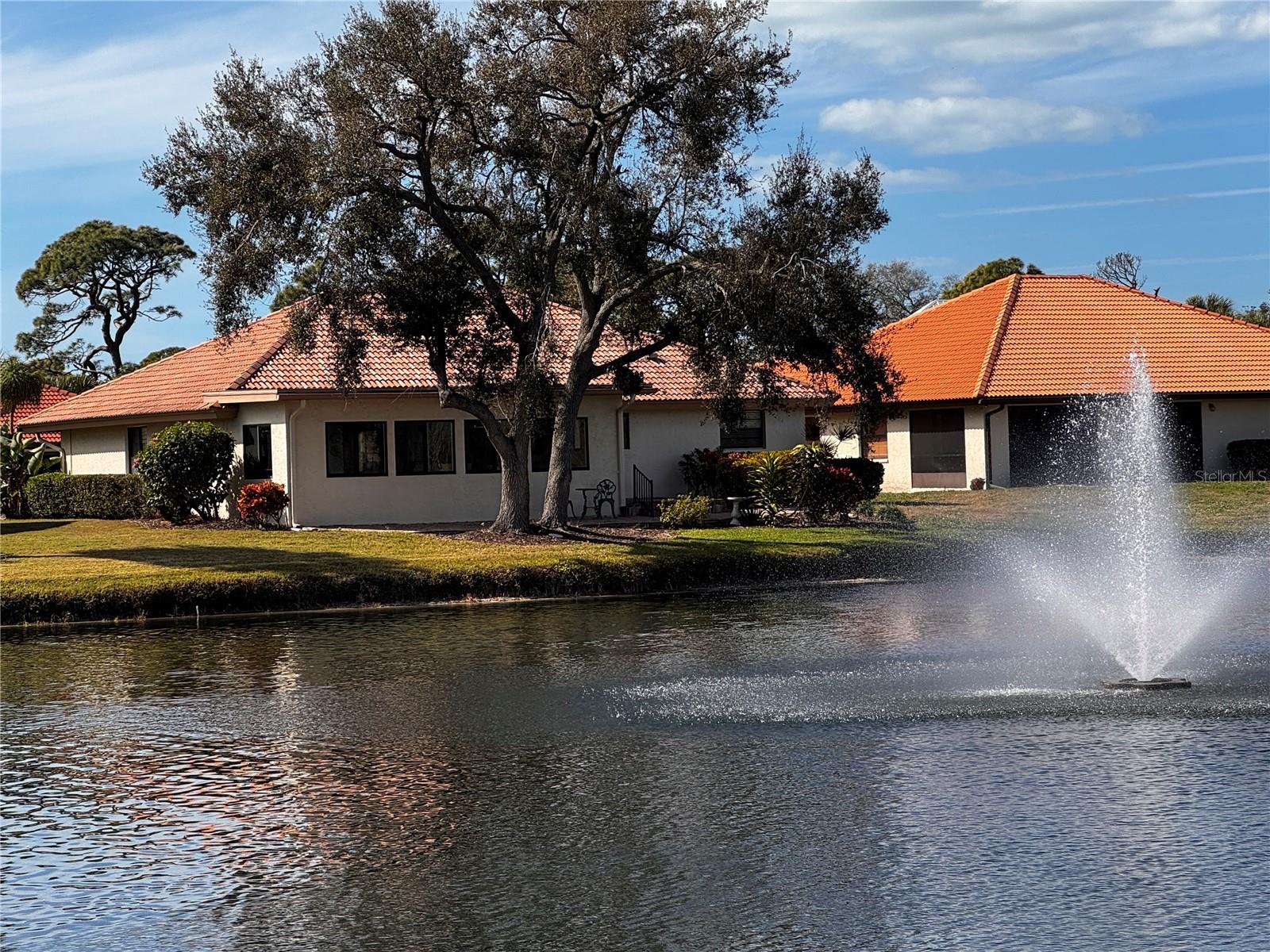 LAUREL HOLLOW - Residential