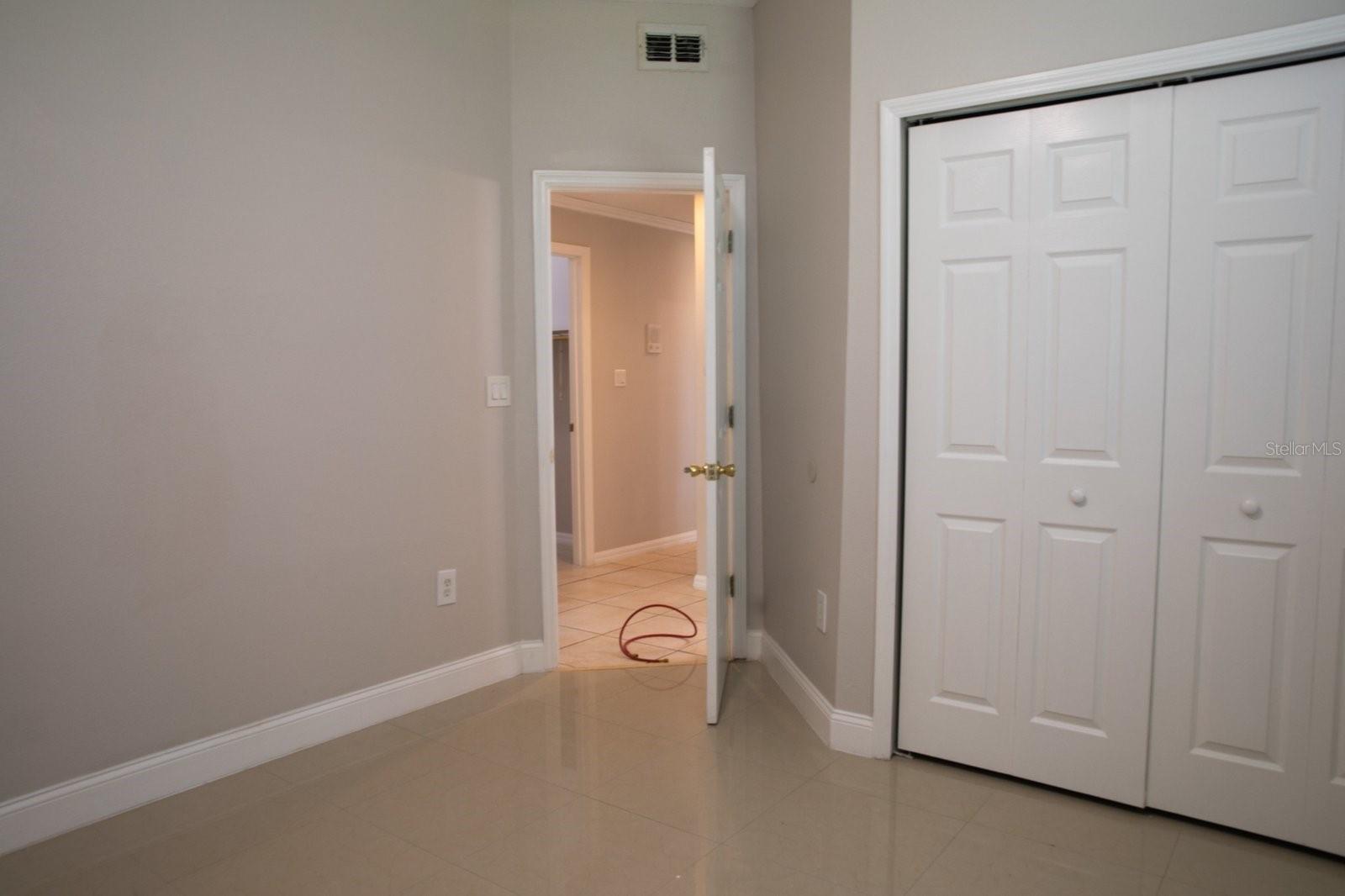 BAY VISTA ESTATES - Residential Lease